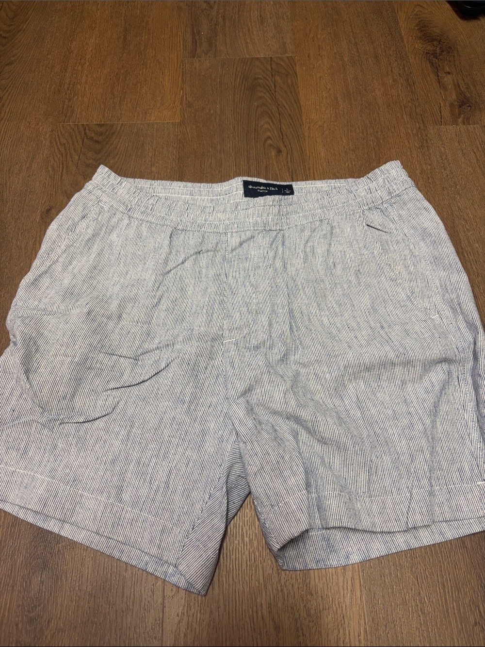 Abercrombie & Fitch Navy and White Pinstripe Men’s Shorts